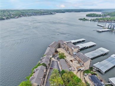A turnkey Lake Ozark condo offering comfort, convenience, and - photo 34