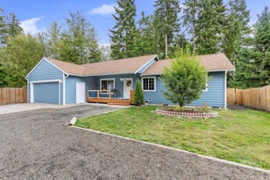 (private lake, pond, creek) Home For Sale in Belfair Washington