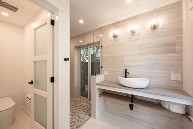 Experience the ideal blend of historic charm and modern luxury - photo 17