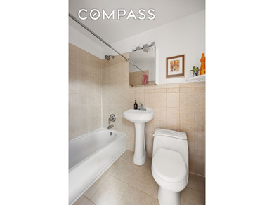 Welcome to 353 Warren St, a large multi-family townhouse nestled - photo 7