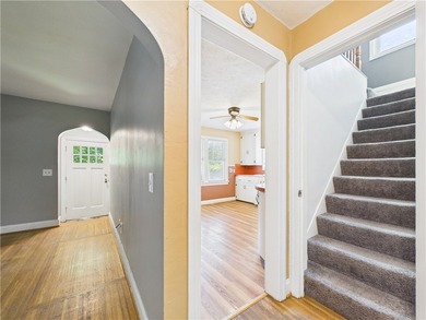 Charming and well maintained 3-bedroom, 2.5-bath Cape Cod - photo 18