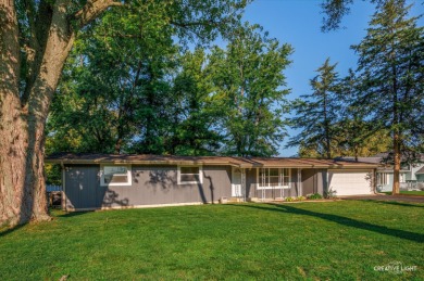 Lake Home For Sale in Morris, Illinois