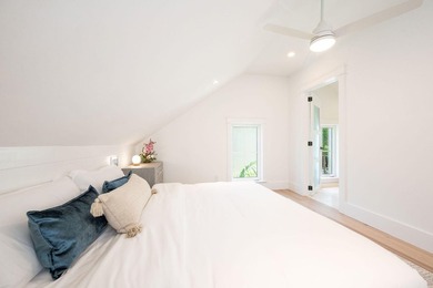 Experience the ideal blend of historic charm and modern luxury - photo 22