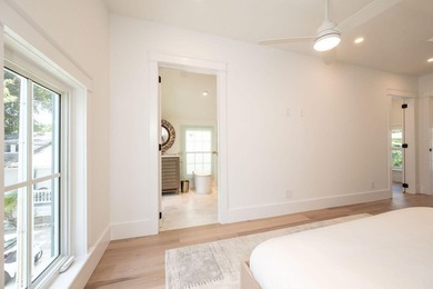 Experience the ideal blend of historic charm and modern luxury - photo 23