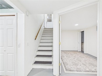 Charming and well maintained 3-bedroom, 2.5-bath Cape Cod - photo 35