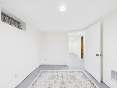 Charming and well maintained 3-bedroom, 2.5-bath Cape Cod - photo 39