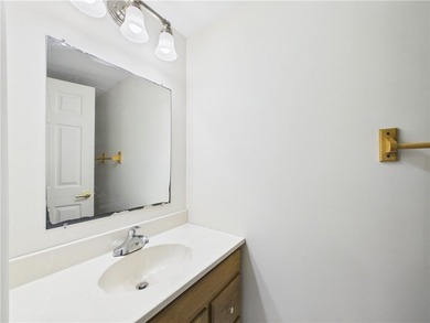 Charming and well maintained 3-bedroom, 2.5-bath Cape Cod - photo 40