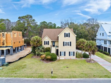 Beautiful home in Kiawah River Estates featuring a stunning - photo 44