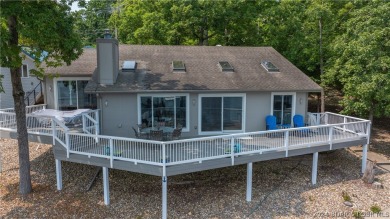 Lake Home Sale Pending in Sunrise Beach, Missouri