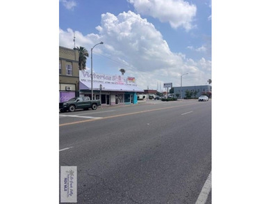 Reduced!!! Excellent location in the heart of San Benito. Nicely - photo 10