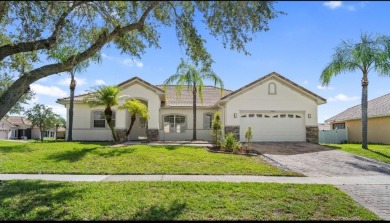 Lake Home Sale Pending in Kissimmee, Florida