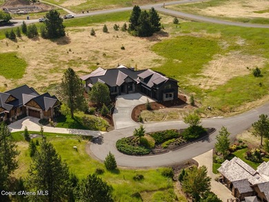 MODERN CRAFTSMAN ESTATE IN PRESTIGIOUS BLACK ROCK Set within the - photo 9