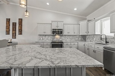 Move-in ready lakefront condo in Hot Springs Arkansas on Lake - photo 21