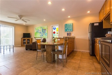 Welcome to this beautifully updated 1-bedroom lakefront end-unit - photo 27
