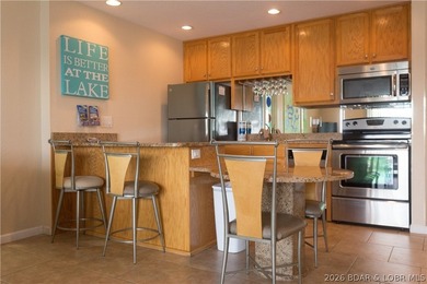 Welcome to this beautifully updated 1-bedroom lakefront end-unit - photo 29