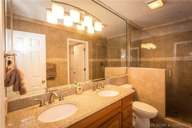 Welcome to this beautifully updated 1-bedroom lakefront end-unit - photo 38