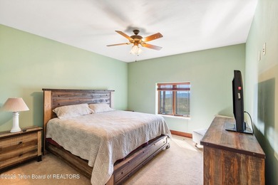 Experience unparalleled beauty and tranquility in this - photo 15