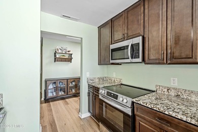 Welcome to 4326 Quail Dr. This beautifully updated 3 bedroom, 2 - photo 17