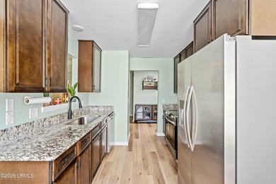 Welcome to 4326 Quail Dr. This beautifully updated 3 bedroom, 2 - photo 18