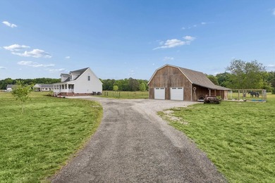 Welcome to this move-in ready Cape Cod situated on 5.12 scenic - photo 25