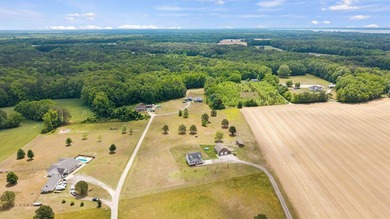 Welcome to this move-in ready Cape Cod situated on 5.12 scenic - photo 27