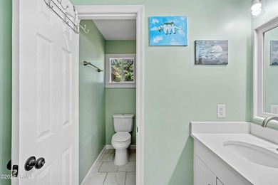 Welcome to 4326 Quail Dr. This beautifully updated 3 bedroom, 2 - photo 32