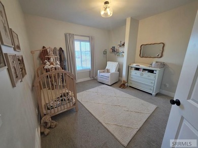 Enjoy the space and quiet of Pinebrook Estates while staying - photo 32
