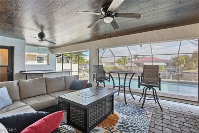 Welcome to this stunning waterfront 3 bedroom, 2.5 bathroom pool - photo 33