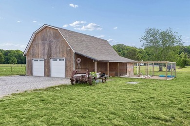 Welcome to this move-in ready Cape Cod situated on 5.12 scenic - photo 36