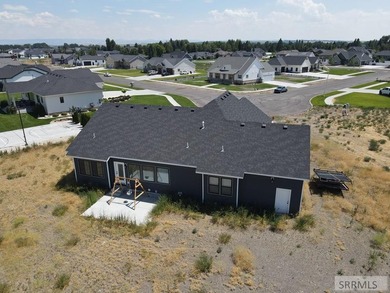 Enjoy the space and quiet of Pinebrook Estates while staying - photo 49