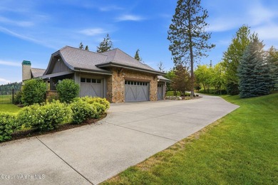 ELEVATED LAKEVIEW LIVING IN THE ESTATES AT BLACK ROCK WITH BOAT - photo 7