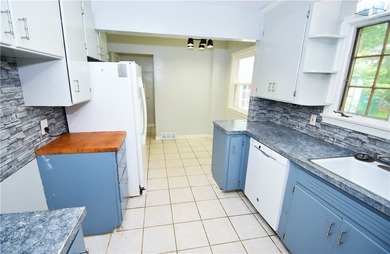 **LOCATION, LOCATION, LOCATION!** Welcome to 376 Belmeade Road - photo 15
