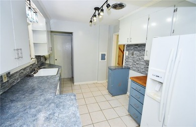 **LOCATION, LOCATION, LOCATION!** Welcome to 376 Belmeade Road - photo 16