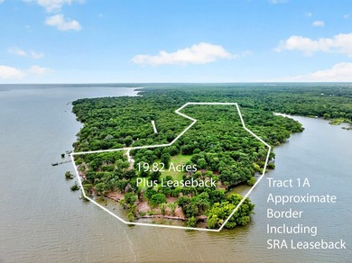 Rarely does a property of this caliber become available - photo 16