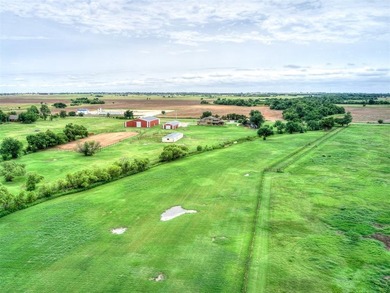 Exceptional equestrian property offering a well-maintained home - photo 20