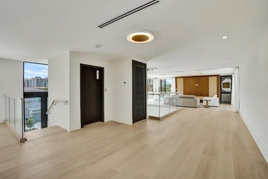 Welcome to Villa Aurelia, the Golden Villa, a recently completed - photo 22