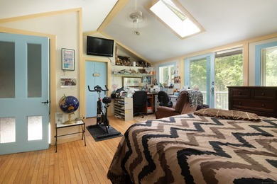 Lake Access, 3+ acres, Inground Pool, and room for expansion! - photo 25