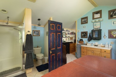 Lake Access, 3+ acres, Inground Pool, and room for expansion! - photo 27
