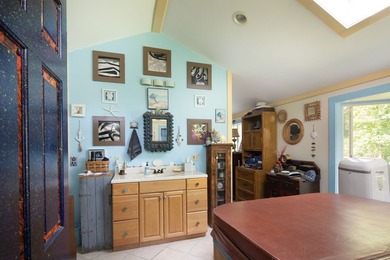 Lake Access, 3+ acres, Inground Pool, and room for expansion! - photo 28