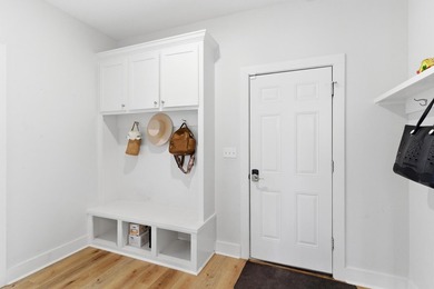 Welcome to this beautifully maintained 4-bedroom, 2-bath home in - photo 28