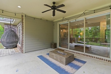 Welcome to this beautifully maintained 4-bedroom, 2-bath home in - photo 30