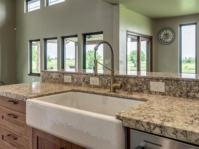 Exceptional equestrian property offering a well-maintained home - photo 30