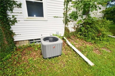 **LOCATION, LOCATION, LOCATION!** Welcome to 376 Belmeade Road - photo 32