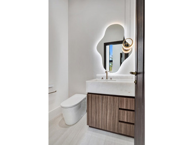 Welcome to Villa Aurelia, the Golden Villa, a recently completed - photo 33