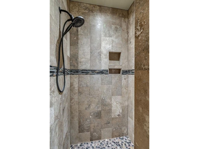 Exceptional equestrian property offering a well-maintained home - photo 39