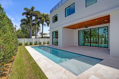 Welcome to Villa Aurelia, the Golden Villa, a recently completed - photo 39