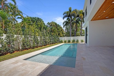 Welcome to Villa Aurelia, the Golden Villa, a recently completed - photo 40