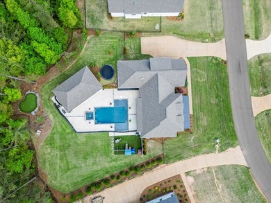 Come see this STUNNING 5BD/4.5BA home in The Highlands, within - photo 2