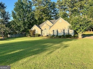 Lake Home For Sale in Mcdonough, Georgia