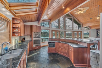 Smith Lake (Main Sipsey) A stunning Linwood lakehouse perfectly - photo 13